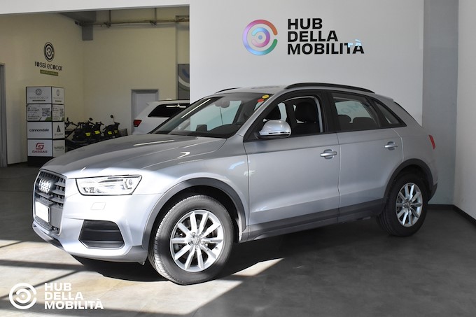 AUDI Q3 2.0 TDI 150 CV Business